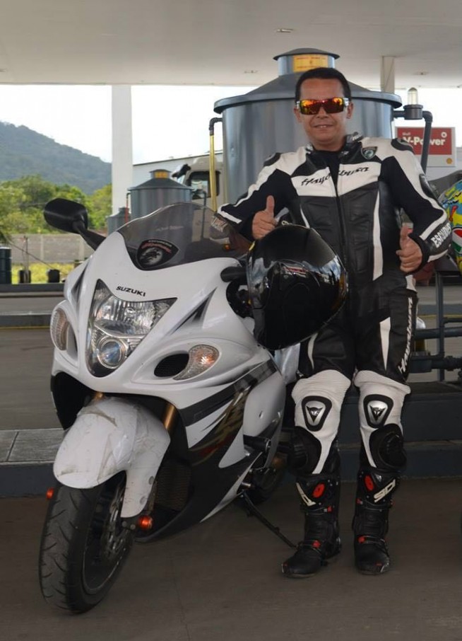 Cleydson Villar Barbosa, presidente da Escuderia Hayabusa, é de Maceió, Alagoas, e irá pilotar 2.600 quilômetros 