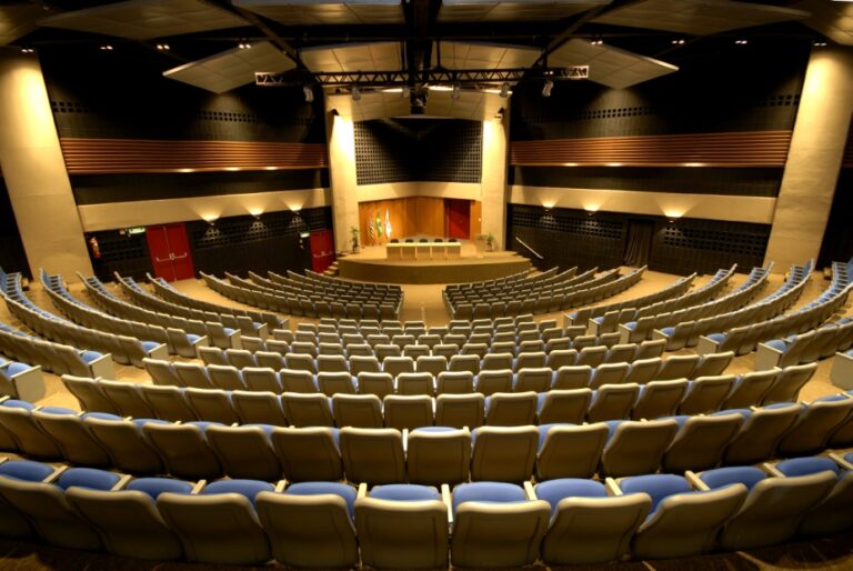 Exponeja é o primeiro congresso da música voltado para os profissionais da música sertaneja
