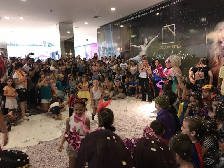 Iguatemi promove bailinho de carnaval para a criançada neste domingo