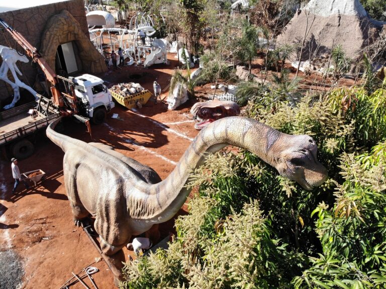 Vale dos Dinossauros , Festa Della Birra, Planeta Rock,   e mais