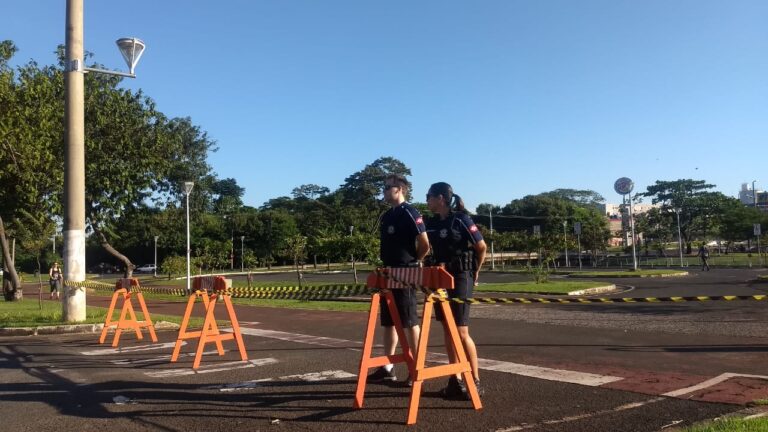  Prefeitura interdita estacionamentos dos Parques da Represa e Rio Preto