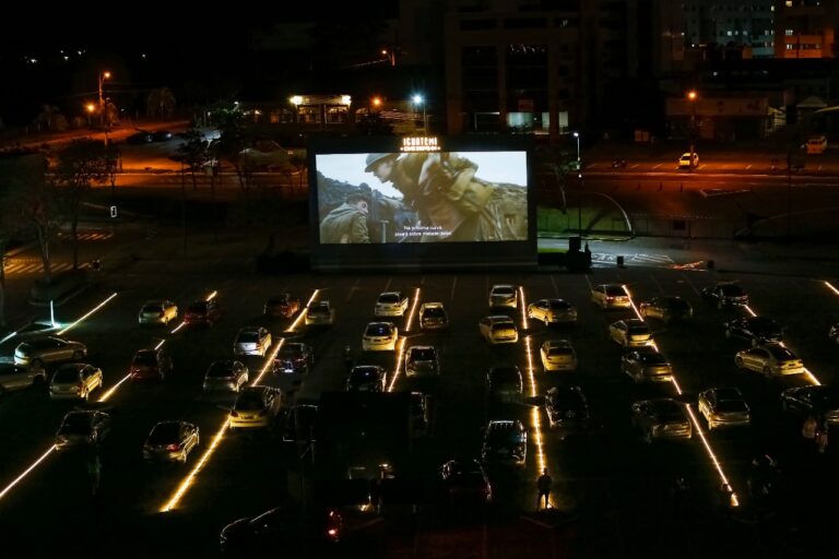 Iguatemi Rio Preto traz cinema drive-in para o estacionamento do shopping