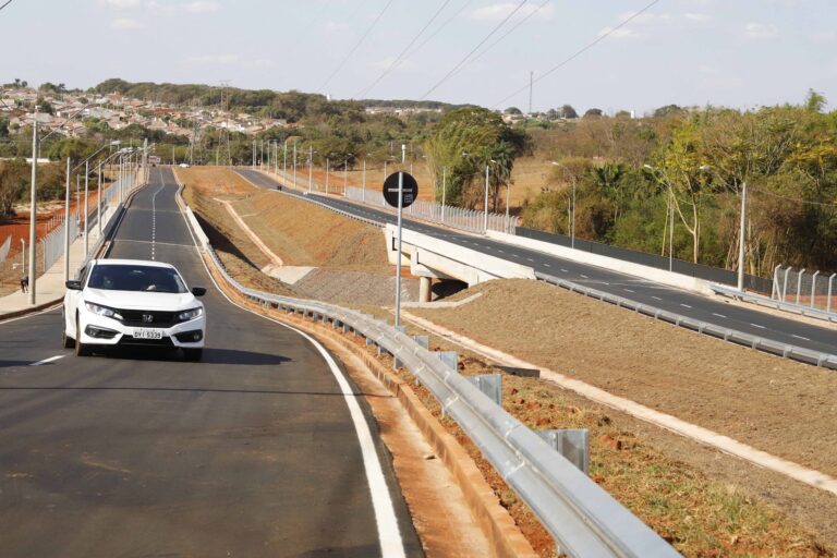 Anel Viário está 75% concluído em Rio Preto