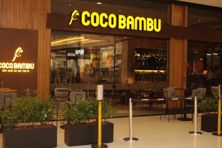 Coco Bambu