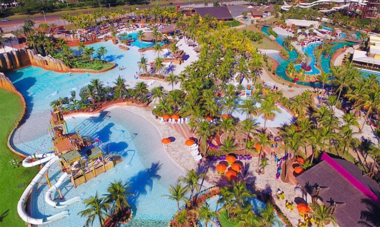 <strong>Hot Beach Parques & Resorts divulga programação de Carnaval</strong>