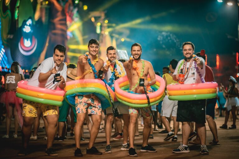 OBA Festival define temas das fantasias para o Carnaval 2024 