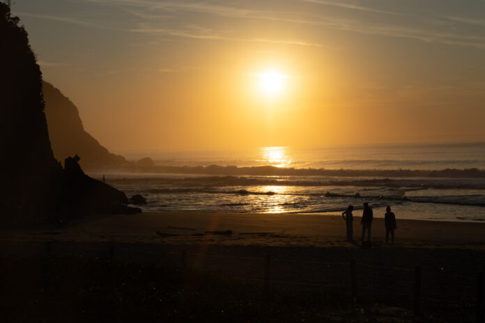 5 motivos para conhecer Praia Brava