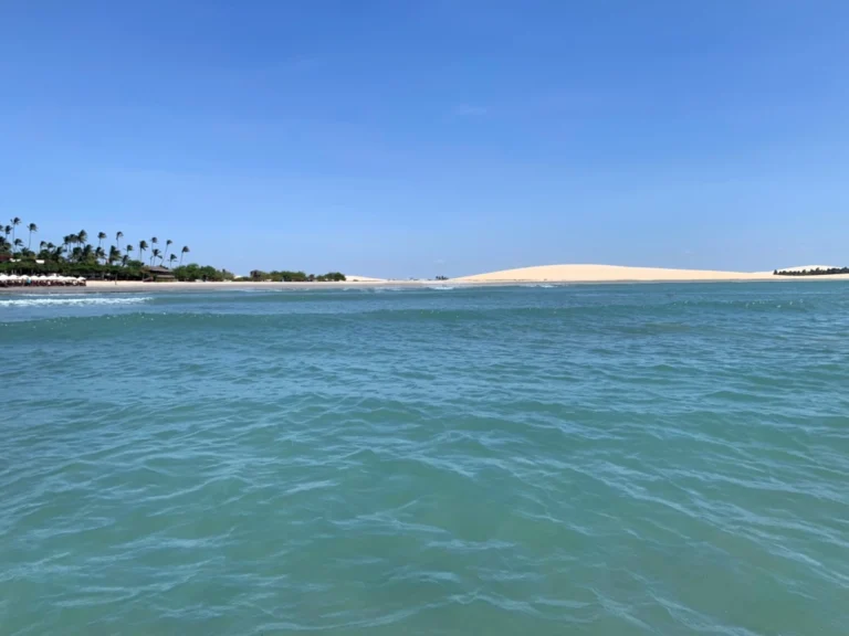 Jericoacoara conquista vitória para remoção da tubulação da praia