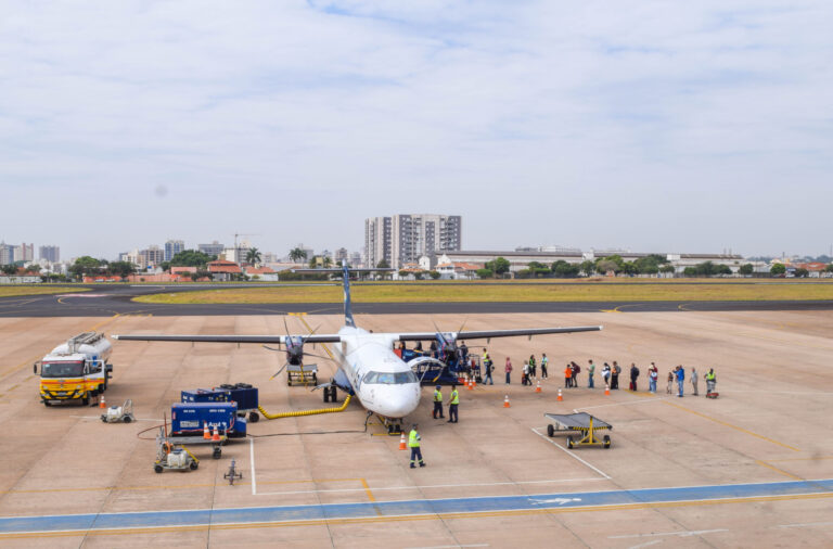 Aeroporto de Rio Preto recebe 33% mais passageiros durante feriadão