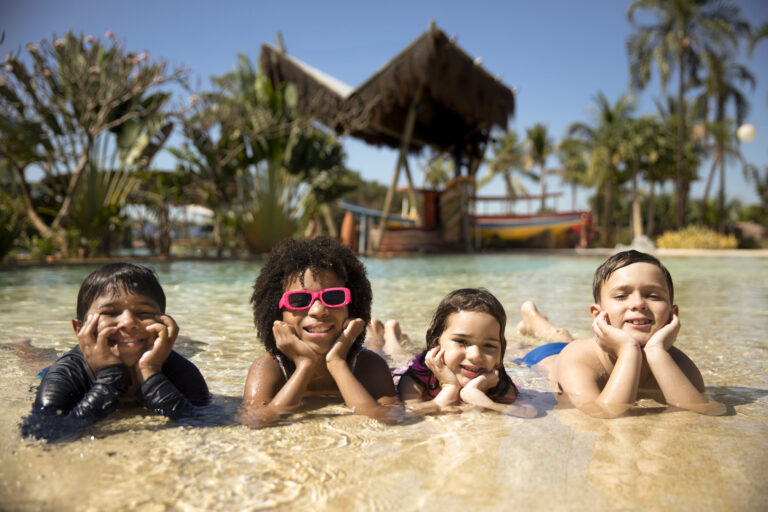 Hot Beach Parques & Resorts prepara “Páscoa Encantada”