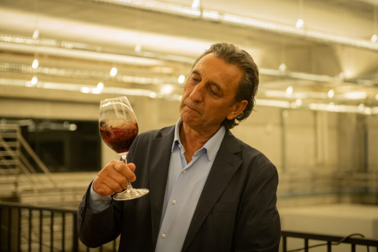 Paulo Geremia inaugura vinícola com restaurante no Vale dos Vinhedos